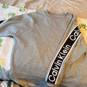 Calvin Klein Crewneck